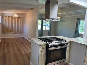 100 Joan Dr in American Canyon, CA - Building Photo - Building Photo