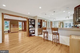 2230 Carmichael Dr in Vienna, VA - Building Photo - Building Photo