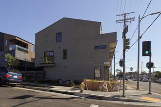 599 W Avenue 28 in Los Angeles, CA - Building Photo - Building Photo