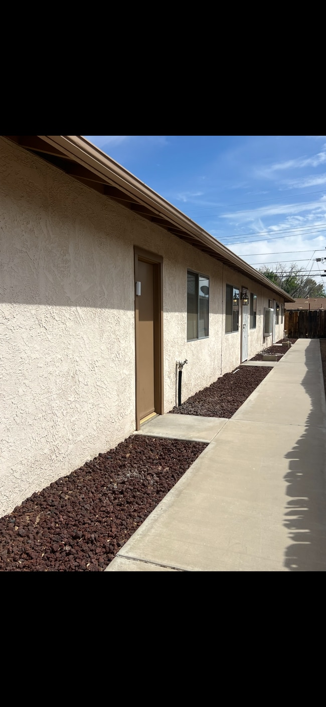 701 Commercial Ave, Unit A