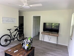 10281-10283 Carolina St in Bonita Springs, FL - Building Photo - Building Photo