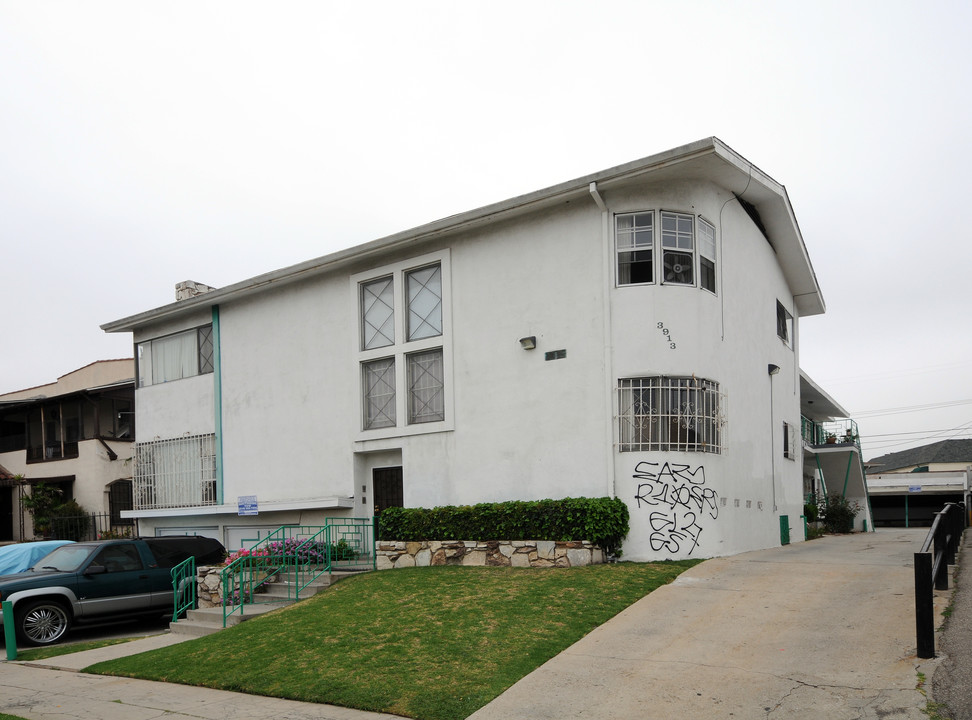 3913 W 27th St in Los Angeles, CA - Building Photo