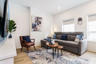 168 McCaul St in Toronto, ON - Building Photo - Building Photo