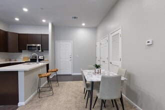 Pines at Frazier in Conroe, TX - Building Photo - Building Photo