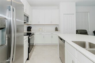 18461 Copperhead Dr in Lehigh Acres, FL - Foto de edificio - Building Photo