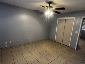 621 Wellington St in Porterville, CA - Building Photo - Building Photo