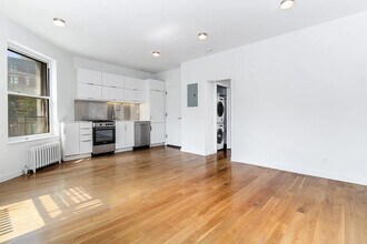 48 Bedford St in New York, NY - Foto de edificio - Building Photo