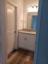422 La Salle Ave in Hampton, VA - Building Photo - Building Photo