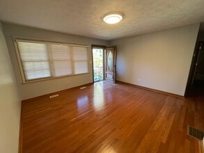 2930 Mc Neil Rd in Boaz, KY - Building Photo - Building Photo