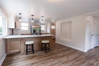 5252 Arbor Rd in Ontario, NY - Building Photo - Building Photo