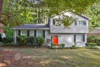 2132 Rosewood Rd in Decatur, GA - Building Photo - Building Photo