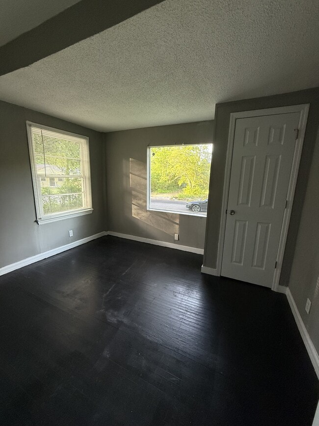 63 Wilkes Cir in Birmingham, AL - Building Photo - Building Photo