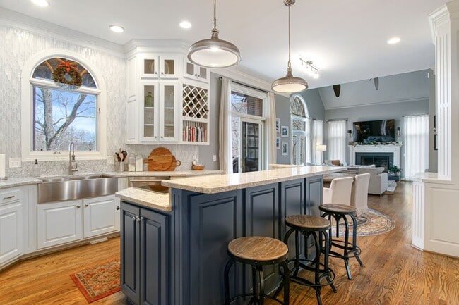 property at 1881 Mountainside Dr