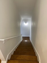 12244 Magnolia Blvd in Valley Village, CA - Building Photo - Building Photo