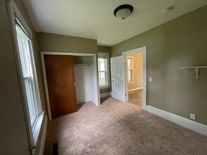 503 Putnam St in Eau Claire, WI - Building Photo - Building Photo