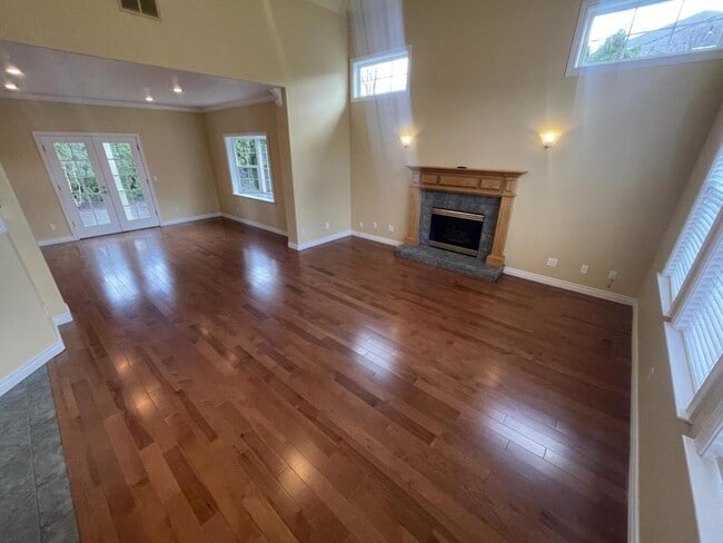 2245 NW Park Terrace in Albany, OR - Building Photo - Building Photo