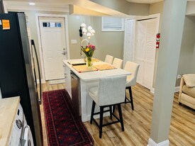 1028 Crittenden St NE, Unit 2 in Washington, DC - Building Photo