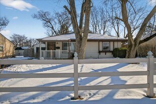 4911 Barlow Dr in Lawrence, IN - Building Photo