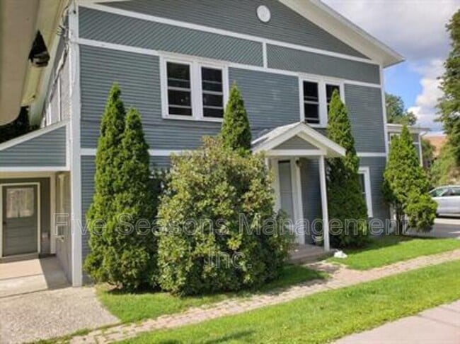 property at 328 Browns Trace Rd