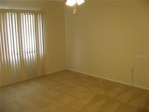 5644 Gardens Dr in Sarasota, FL - Building Photo - Building Photo