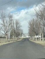 5080 Old Bitterroot Rd in Missoula, MT - Building Photo