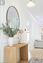 217 Donnici Dr in Hamilton, ON - Building Photo - Building Photo