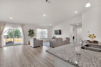 4711 Determination Court in Milton, FL - Building Photo - Building Photo