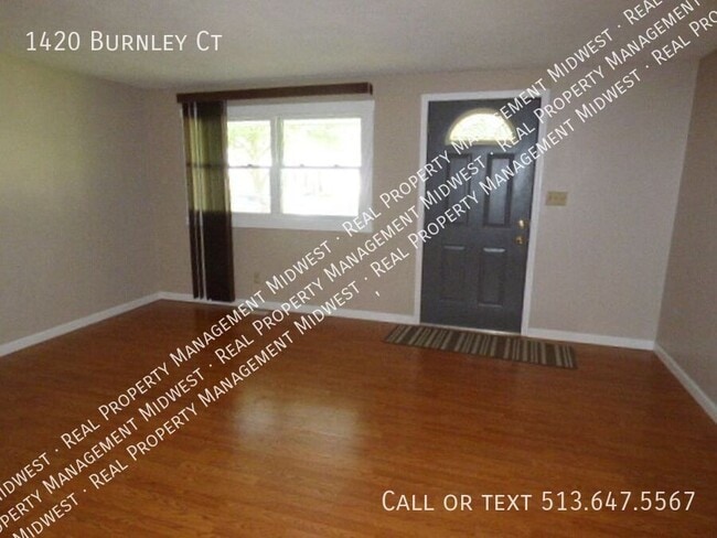 1420 Burnley Ct in Columbus, OH - Building Photo - Building Photo
