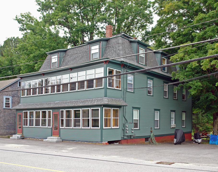 170 Main St in Epping, NH - Building Photo