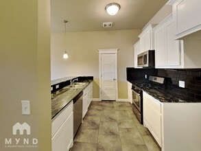 18105 Manera Wy in Edmond, OK - Building Photo - Building Photo