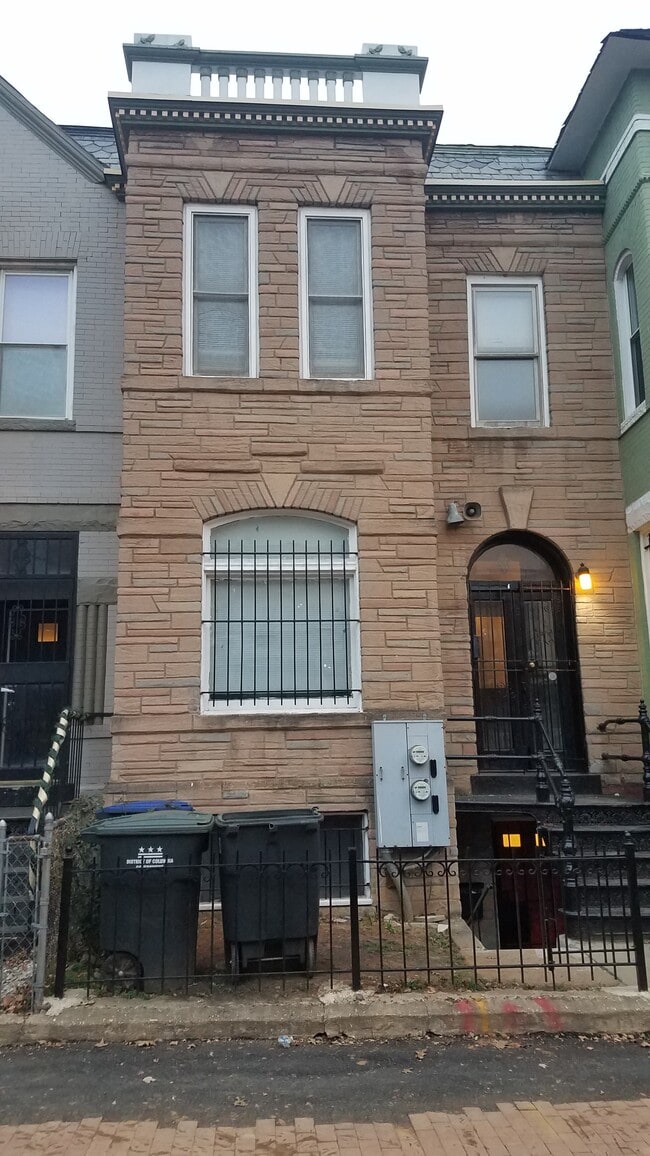 property at 69 N St NW