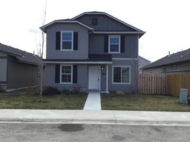 10417 W Jerry Peak St in Boise, ID - Building Photo