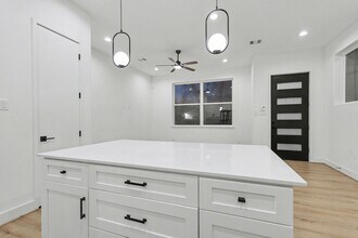 203 Danna Ln in Houston, TX - Building Photo - Building Photo