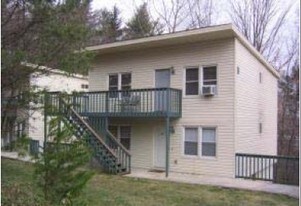 65-73 Lookout Rd in Asheville, NC - Building Photo