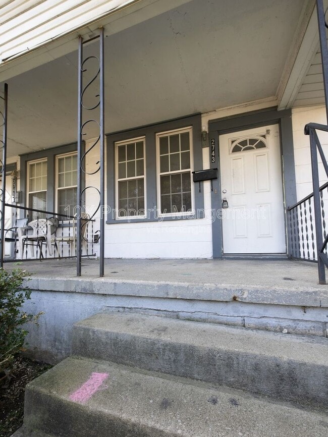2743 Steele Ave in Columbus, OH - Foto de edificio - Building Photo