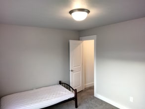 1809 N 400 W in Logan, UT - Foto de edificio - Building Photo