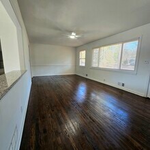 1831 Shepherd Cir SW in Atlanta, GA - Building Photo - Building Photo