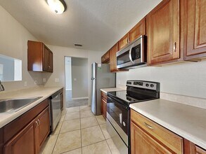 3711 N 57th St in Tampa, FL - Building Photo - Building Photo