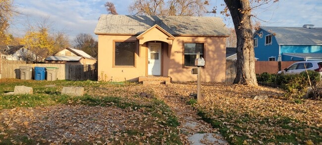 property at 314 S Pearl St