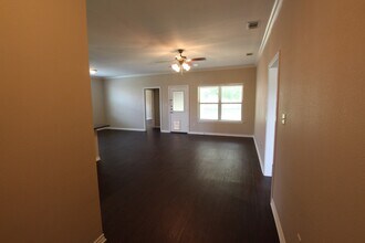19402 King Ranch Dr in Flint, TX - Building Photo - Building Photo