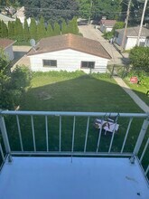 3860 S Whitnall Ave, Unit 3862 - Upper in Milwaukee, WI - Foto de edificio - Building Photo