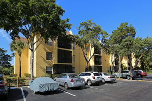 450 NW 20th St Apartments