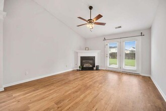 1278 River Rock Rd in Hanahan, SC - Building Photo - Building Photo