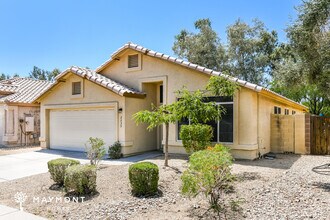 2235 E Morrow Dr in Phoenix, AZ - Building Photo - Building Photo