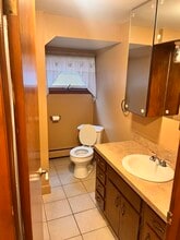 232 N 9th St in Cambridge, OH - Building Photo - Building Photo