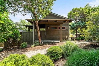 2113 Barbaro Way in Spicewood, TX - Building Photo - Building Photo