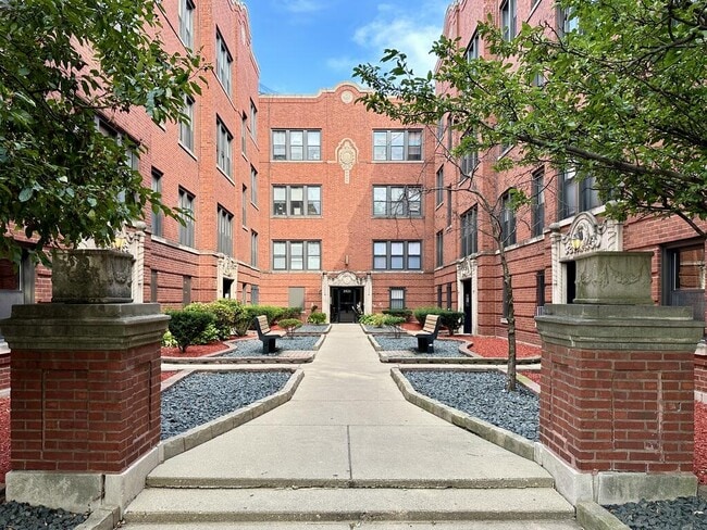 property at 3517 N Racine Ave