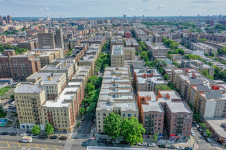 1048 Sheridan Ave in Bronx, NY - Foto de edificio - Building Photo