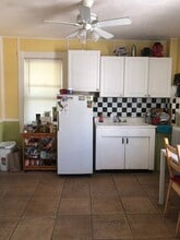 21 Endicott Ave, Unit 6 in Somerville, MA - Building Photo - Building Photo