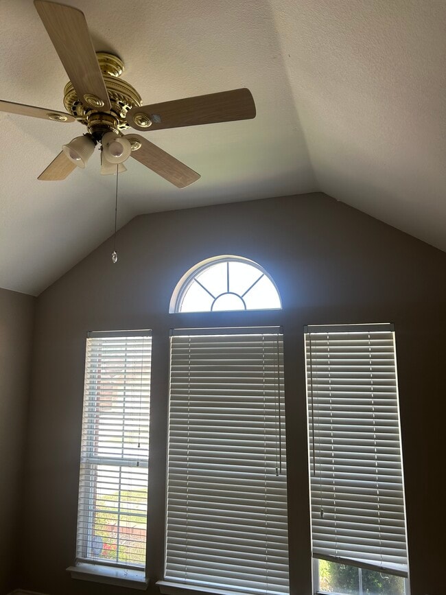 5340 Warm Springs Trl